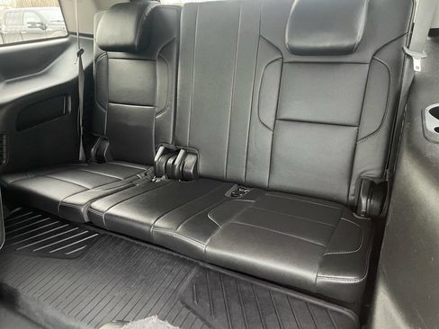 Used 2020 GMC Yukon SLT w/ Graphite Performance Edition image 7