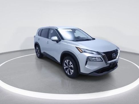 Certified 2023 Nissan Rogue SV image 3