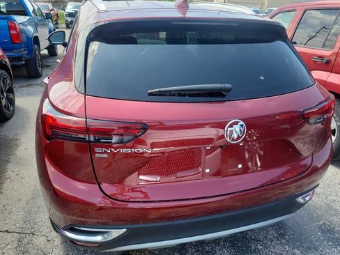 Used 2022 Buick Envision Essence w/ Safety Package image 3