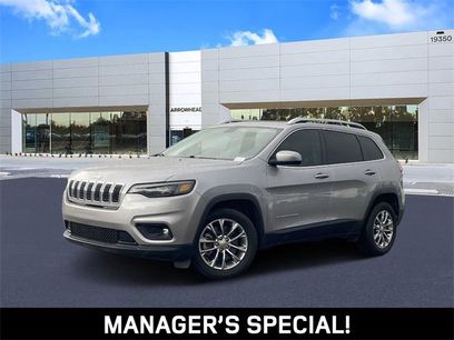 Used 2019 Jeep Cherokee Latitude Plus w/ Comfort/Convenience Group