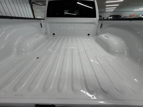 Used 2024 RAM 2500 Big Horn w/ Night Edition image 18