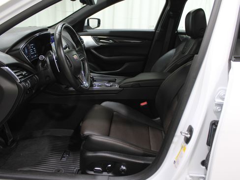 Used 2024 Cadillac CT5 V w/ Super Cruise 2 Package image 3