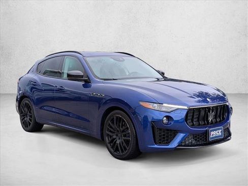Used 2019 Maserati Levante GranSport AWD/4WD image 3