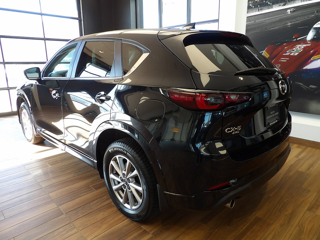 Certified 2024 MAZDA CX-5 AWD 2.5 S w/ Preferred Package image 8