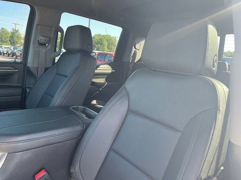 Used 2024 GMC Sierra 1500 SLT w/ SLT Premium Plus Package AWD/4WD image 11