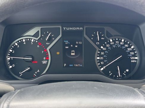 Used 2025 Toyota Tundra SR5 w/ SR5 Convenience Package AWD/4WD image 14