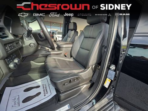 Used 2022 Chevrolet Tahoe RST w/ Luxury Package AWD/4WD image 36