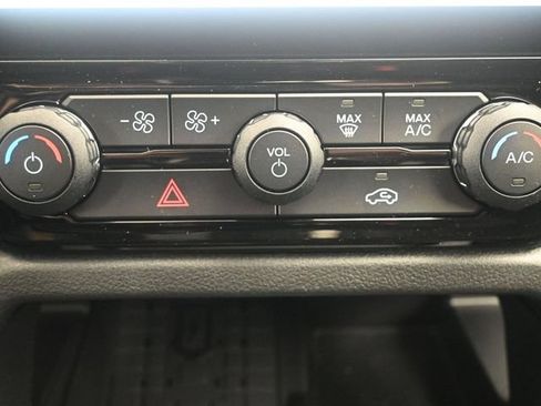 Used 2026 Ford Ranger XLT w/ Equipment Group 301A High AWD/4WD image 17