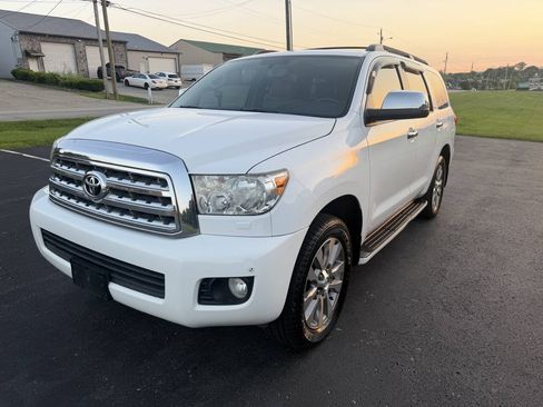 Used 2011 Toyota Sequoia Limited RWD image 12