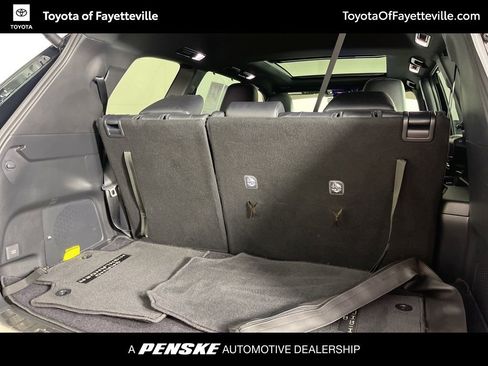 Certified 2025 Toyota Grand Highlander AWD Hybrid image 12
