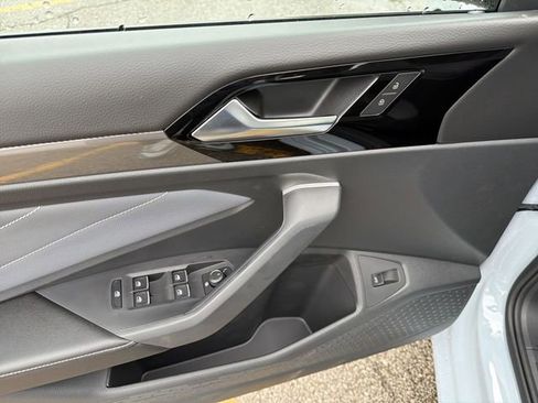 New 2026 Volkswagen Jetta SEL image 14