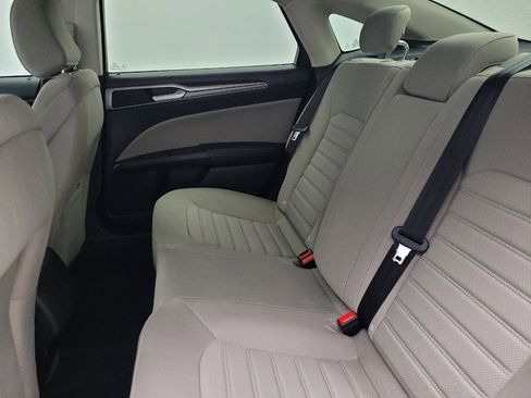 Used 2020 Ford Fusion S image 18