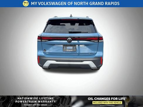 New 2026 Volkswagen Tiguan SE image 4