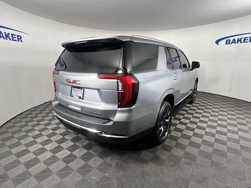 Certified 2025 GMC Yukon Elevation w/ Elevation Premium Package AWD/4WD image 9