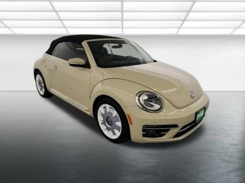 Used 2019 Volkswagen Beetle 2.0T Final Edition SEL image 2