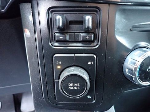 Certified 2022 Ford F150 XLT w/ Equipment Group 302A High image 25