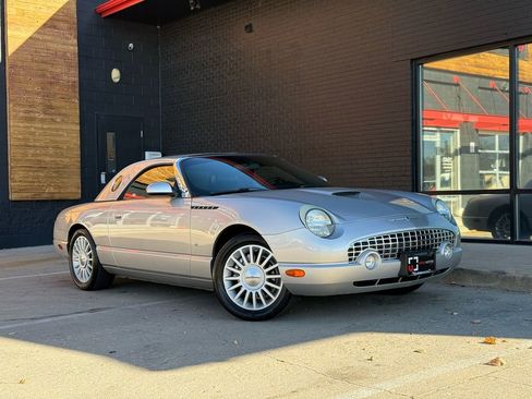 Used 2004 Ford Thunderbird image 6