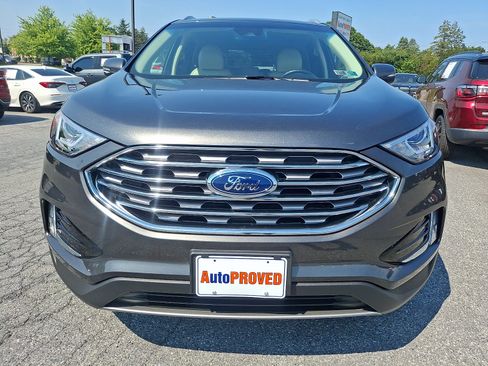 Used 2019 Ford Edge SEL w/ Equipment Group 201A AWD/4WD image 2