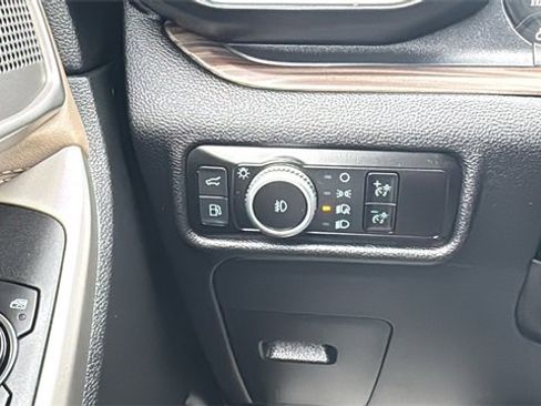 Certified 2023 Ford Explorer Limited w/ Hybrid Equipment Group 310A image 15