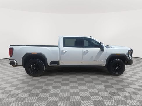Used 2022 GMC Sierra 2500 AT4 w/ AT4 Premium Plus Package AWD/4WD image 8