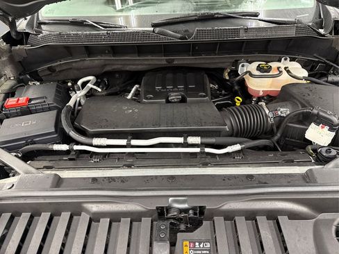 Used 2024 Chevrolet Silverado 1500 LT image 12