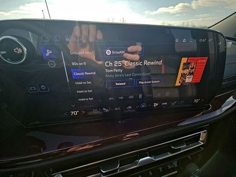 New 2026 Chevrolet Traverse RS w/ LPO, Floor Liner Package image 34