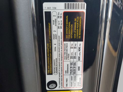 Used 2021 BMW M4 Competition w/ Executive Package image 31