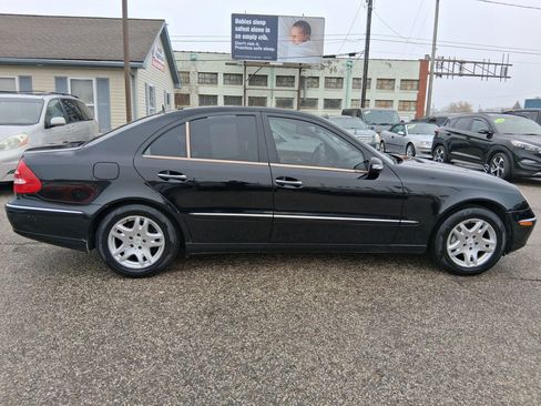 Used 2006 Mercedes-Benz E 350 Sedan image 5
