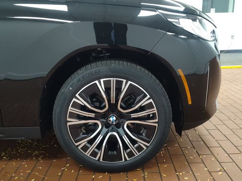 Used 2026 BMW X3 xDrive30i w/ Premium Package AWD/4WD image 11