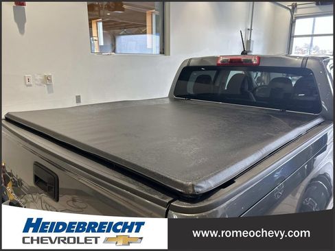 Used 2022 Chevrolet Colorado W/T w/ WT Convenience Package image 34