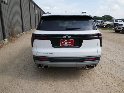 New 2026 Chevrolet Traverse LT w/ Driver Confidence Package image 4