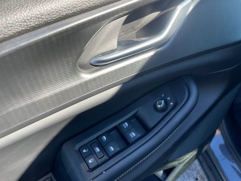 Used 2024 Jeep Grand Cherokee L Laredo w/ Luxury Tech Group I image 13