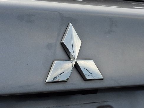 Used 2022 Mitsubishi Outlander Sport LE FWD image 30