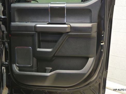 Used 2019 Ford F150 Lariat w/ Equipment Group 502A Luxury image 10