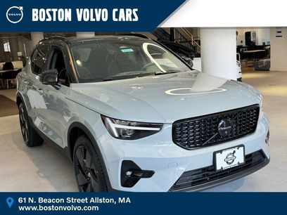 New 2026 Volvo XC40 B5 Ultra w/ Protection Package Premier