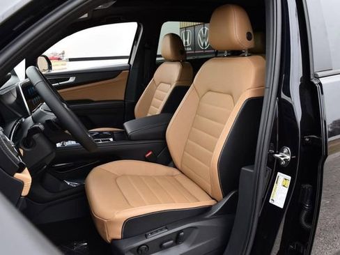 New 2026 Volkswagen Atlas Cross Sport SEL R-Line image 19