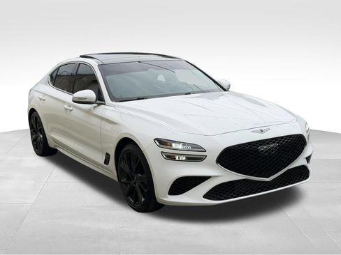 Used 2022 Genesis G70 3.3T w/ Sport Advanced Package AWD/4WD image 3