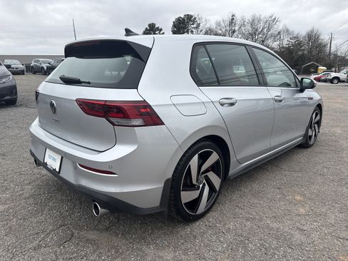 Used 2022 Volkswagen GTI SE image 4