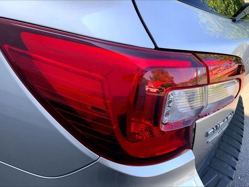 Used 2018 Subaru Outback 2.5i Limited AWD/4WD image 28
