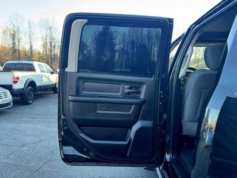 Used 2016 RAM 1500 Express image 11