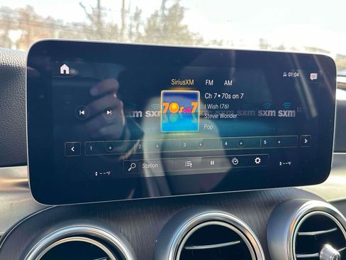 Certified 2022 Mercedes-Benz GLC 300 4MATIC image 26