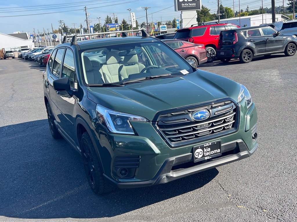 Used 2023 Subaru Forester AWD/4WD image 7
