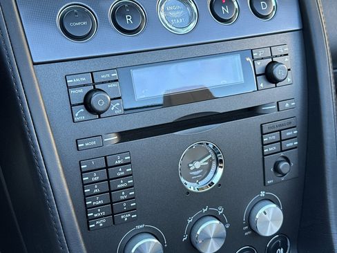 Used 2008 Aston Martin V8 Vantage Roadster image 18