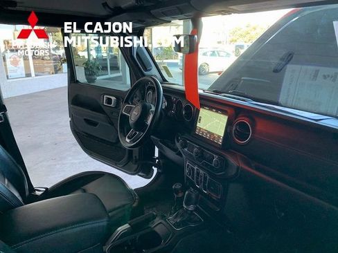 Used 2021 Jeep Wrangler Unlimited Sahara w/ Cold Weather Group image 25