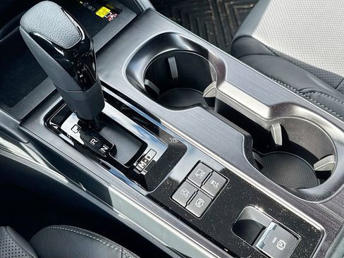 New 2026 Subaru Outback Touring AWD/4WD image 20