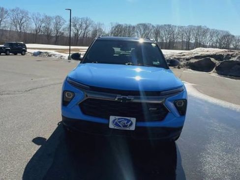 Used 2024 Chevrolet TrailBlazer RS w/ Driver Confidence Package AWD/4WD image 4