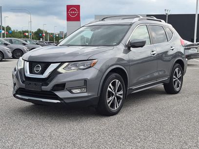 Used 2017 Nissan Rogue SL w/ SL Premium Package
