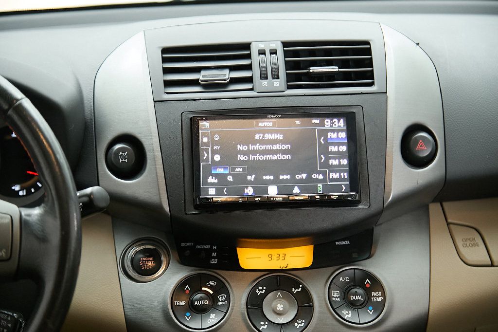 Used 2011 Toyota RAV4 Limited w/ Limited Extra Value Pkg AWD/4WD image 31