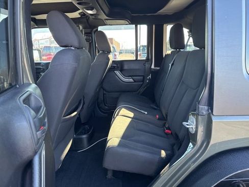 Used 2015 Jeep Wrangler Unlimited Sport w/ Quick Order Package 24S image 13