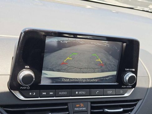 Used 2022 Nissan Altima 2.5 S FWD image 25